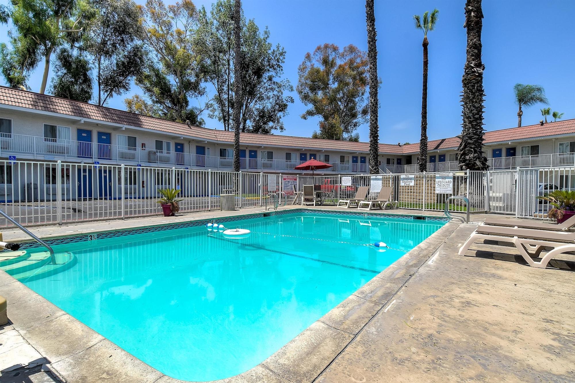 Motel 6-Hacienda Heights, Ca - Los Angeles Ngoại thất bức ảnh